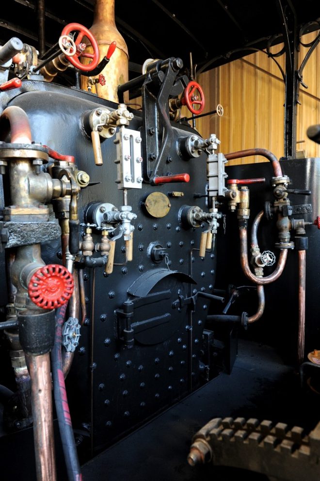 Thumbnail for the post titled: 303 : Dernière ligne droite !